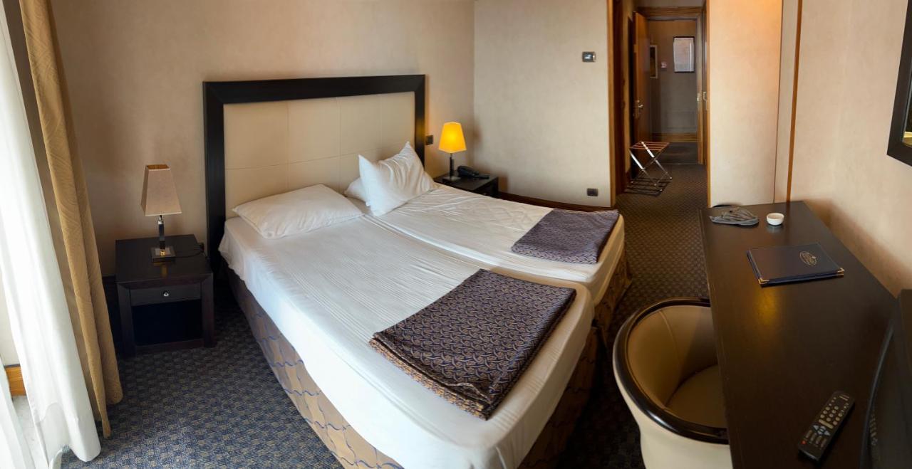 Hotel La Fenice Belpasso Εξωτερικό φωτογραφία